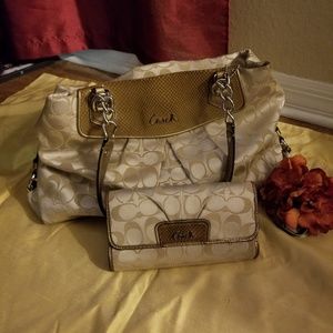 Coach Purse with matching wallet